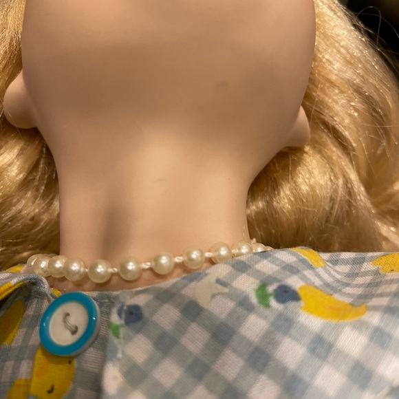 Geppeddo Kissing Katie & Kyle Dolls - Picture 6 of 8